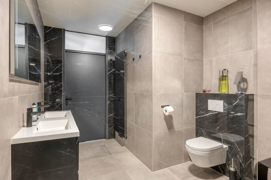 Luxurious Apartment with Panoramic Golf Course Views in Iconic Slot-Haverleij — 31