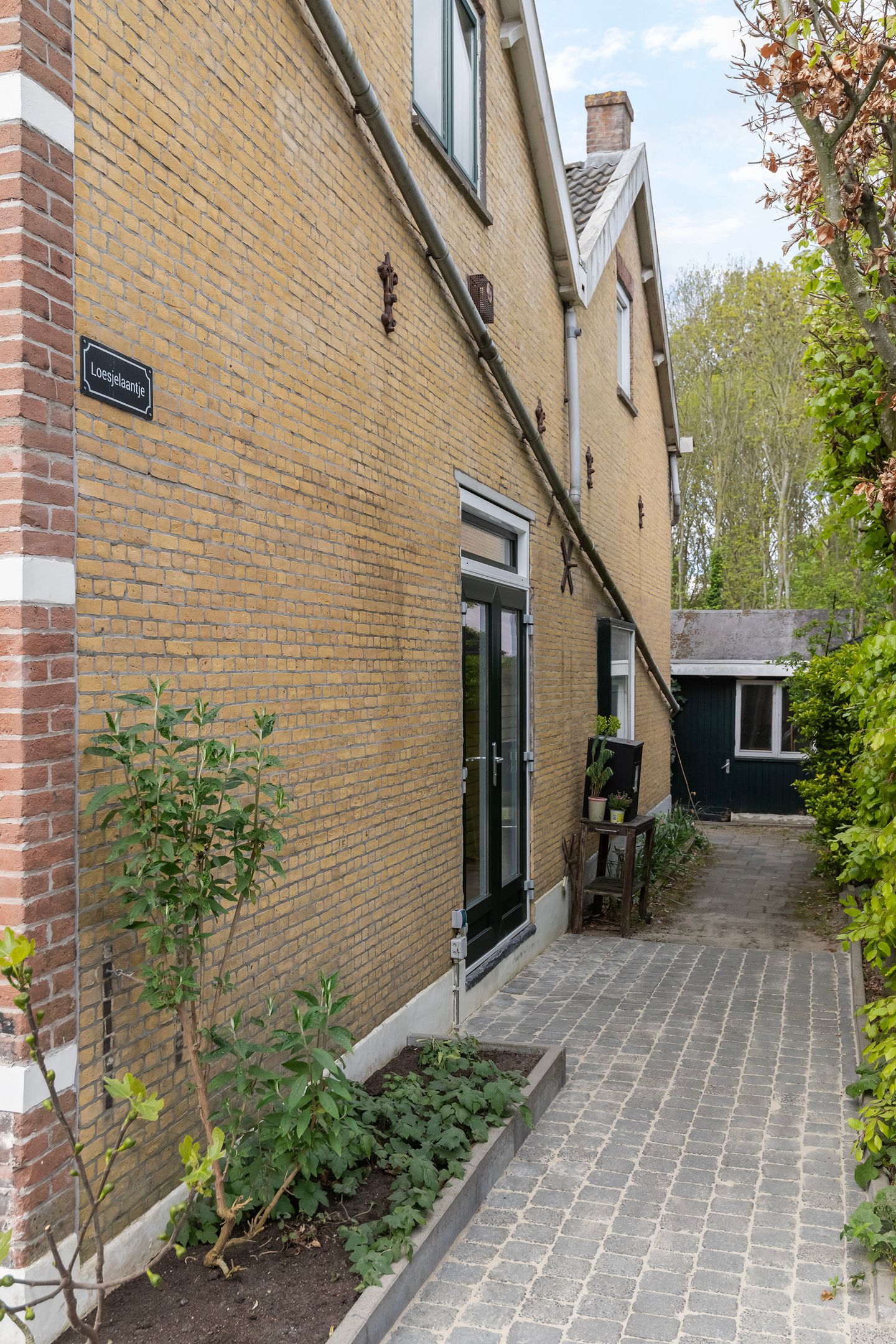 Charming Corner Home in Peaceful Kralingseveer — 34