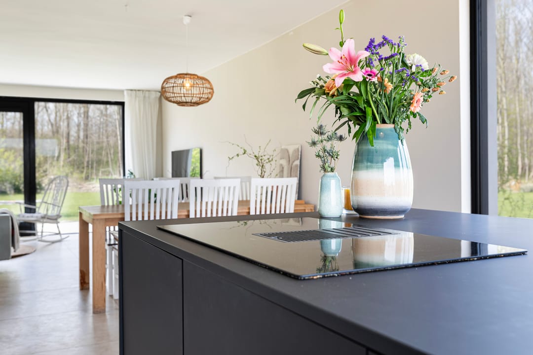Thatched Detached Home on Spacious Plot Adjacent to Forest Edge — 22