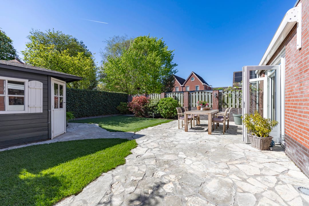 Energy-Efficient Family Home with South-Facing Garden and Four Bedrooms in Esbeek — 37