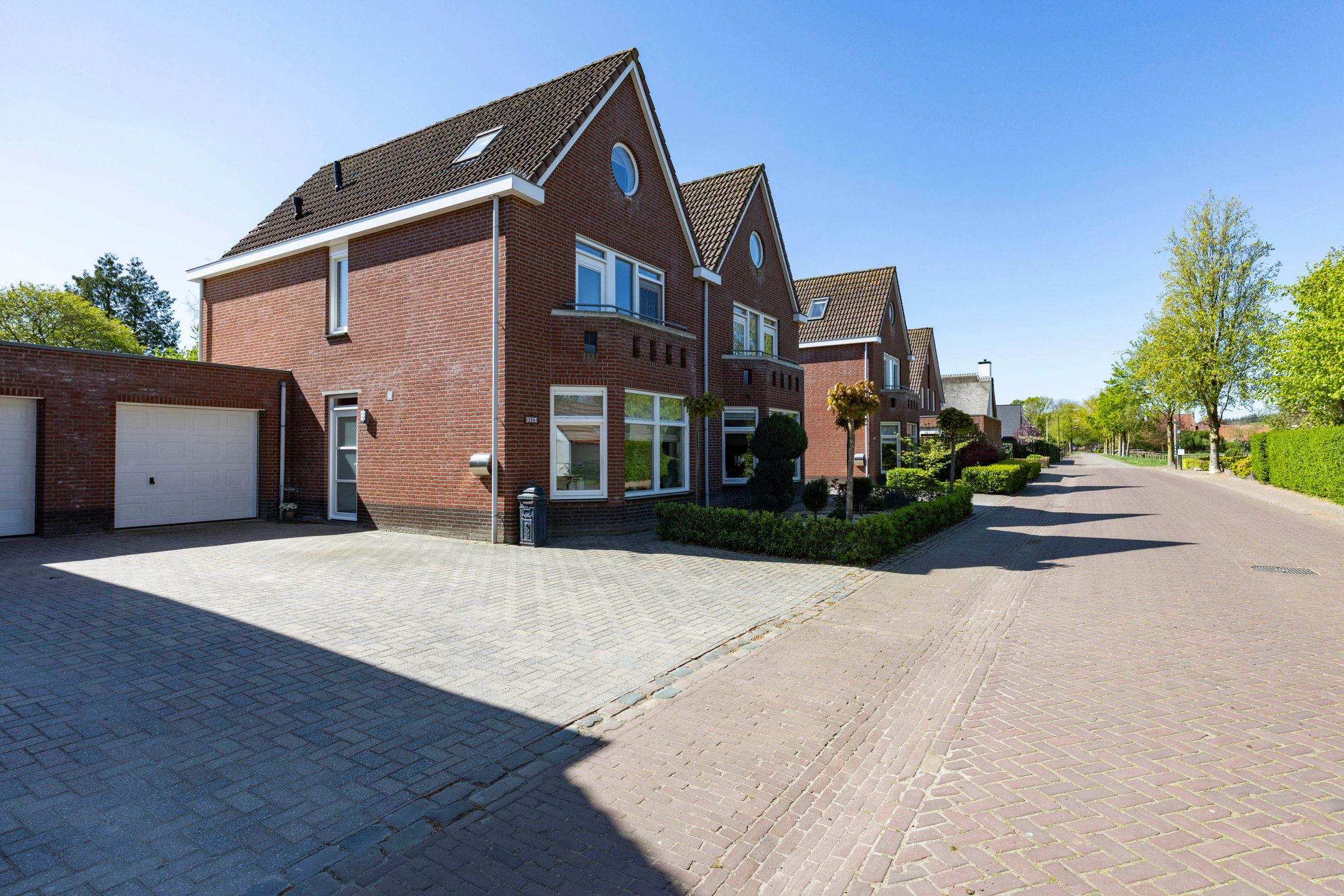 Energy-Efficient Family Home with South-Facing Garden and Four Bedrooms in Esbeek — 42