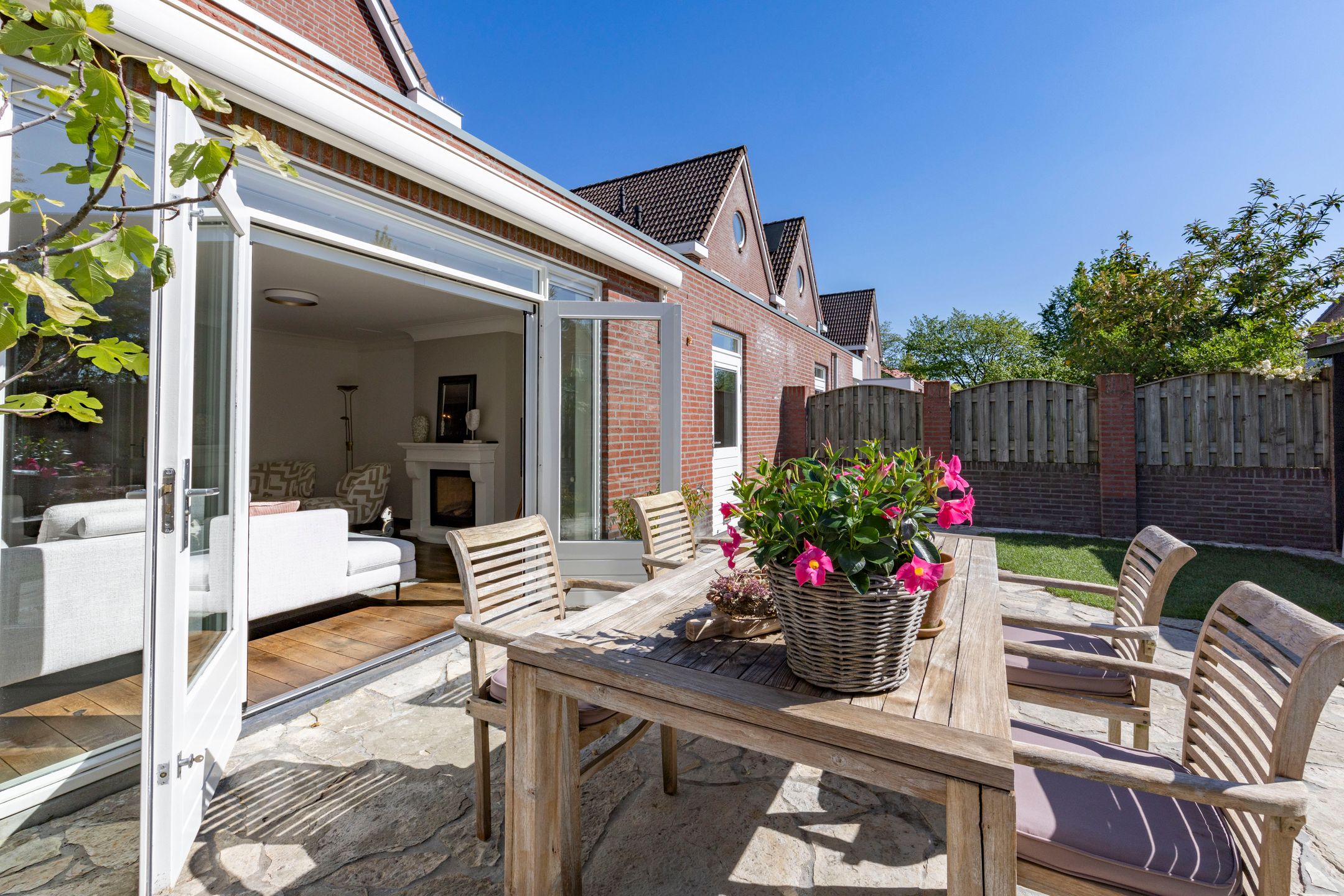 Energy-Efficient Family Home with South-Facing Garden and Four Bedrooms in Esbeek — 33