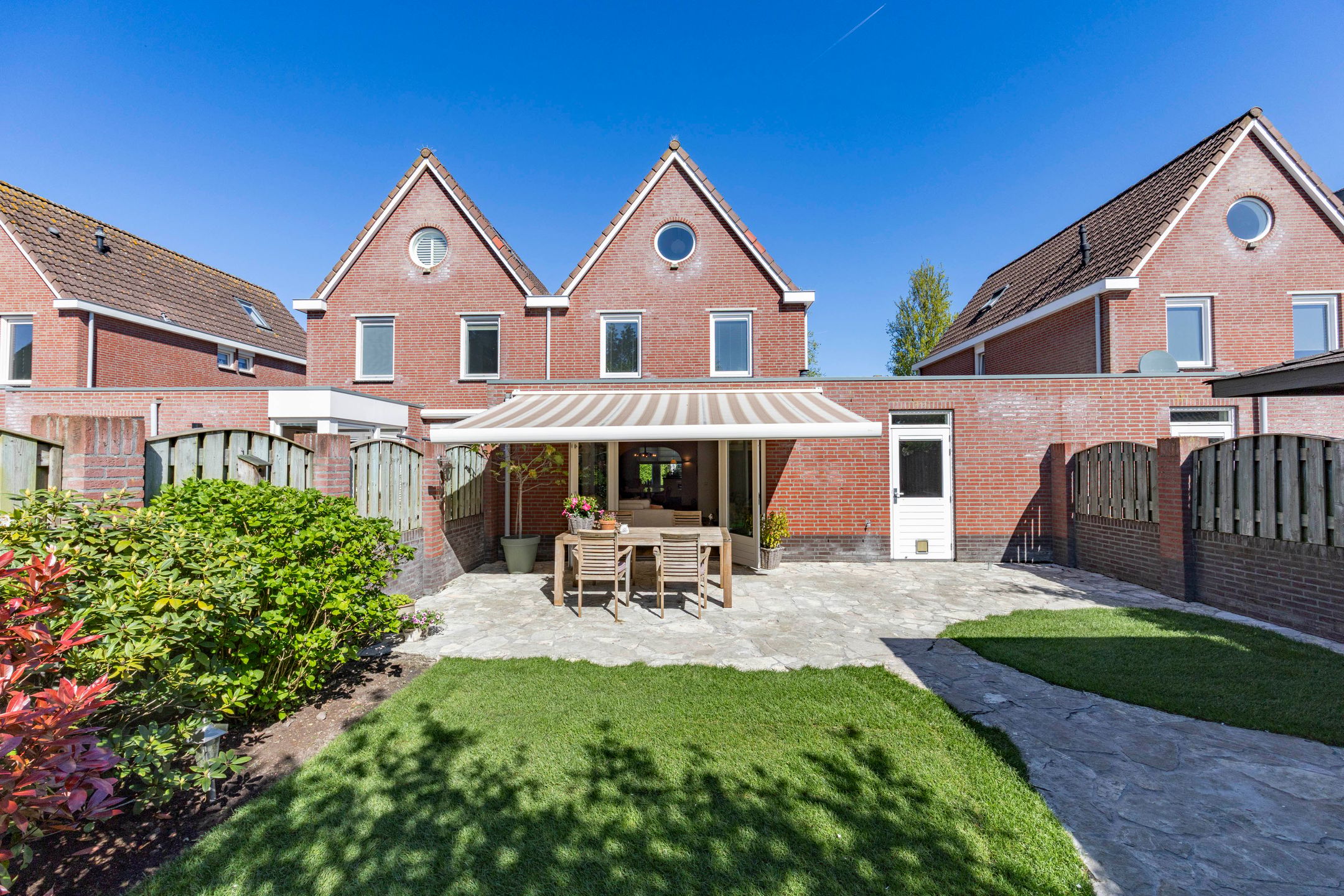 Energy-Efficient Family Home with South-Facing Garden and Four Bedrooms in Esbeek — 30