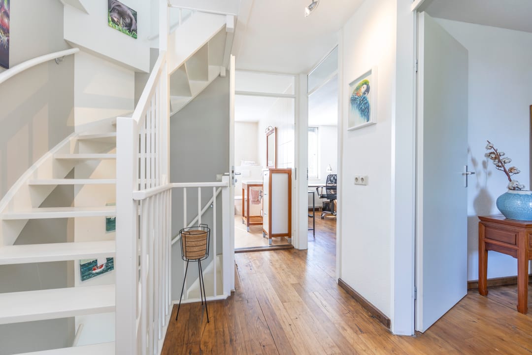 Energy-Efficient Family Home with South-Facing Garden and Four Bedrooms in Esbeek — 16