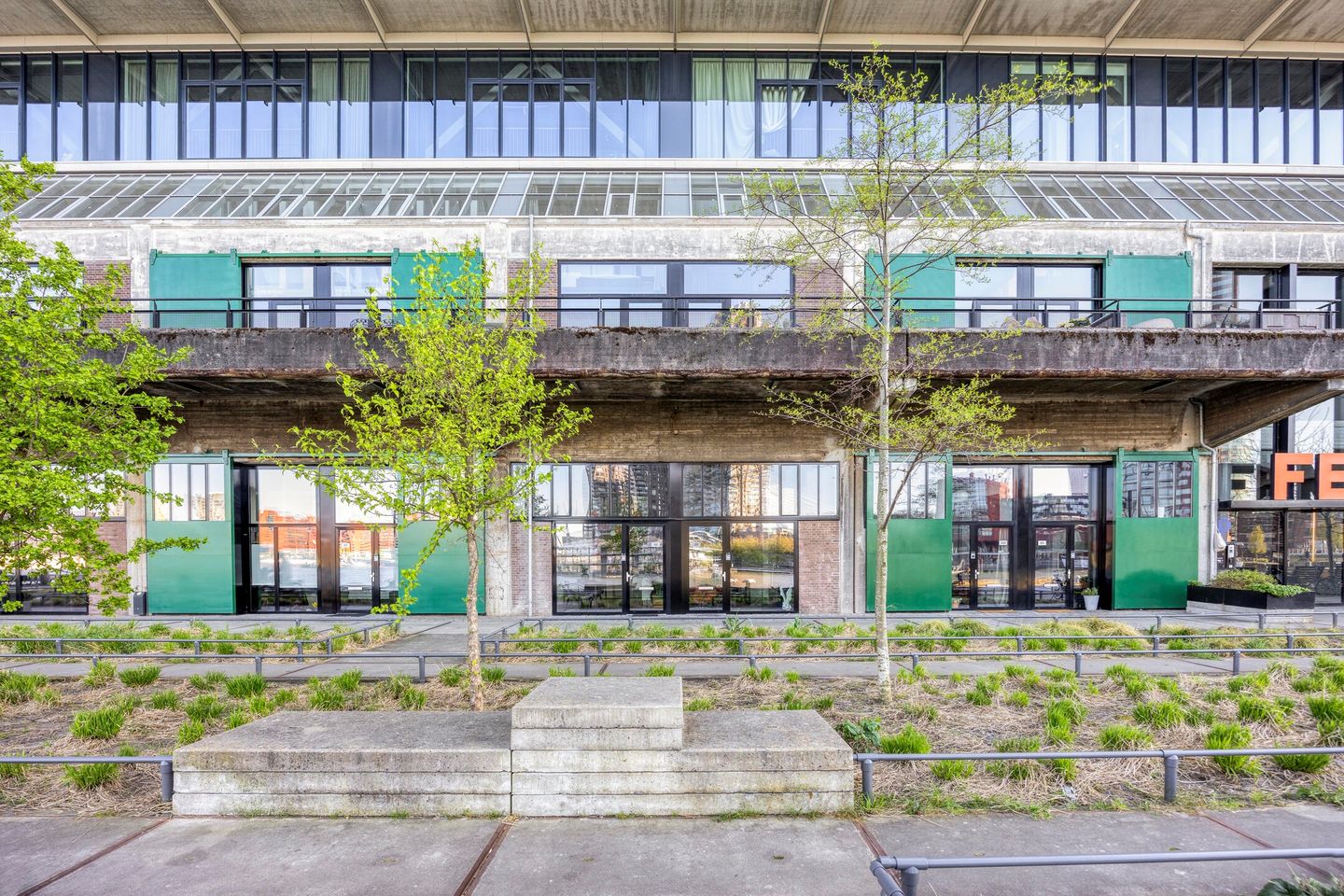 Unique Four-Level Loft with Panoramic River Views — 49