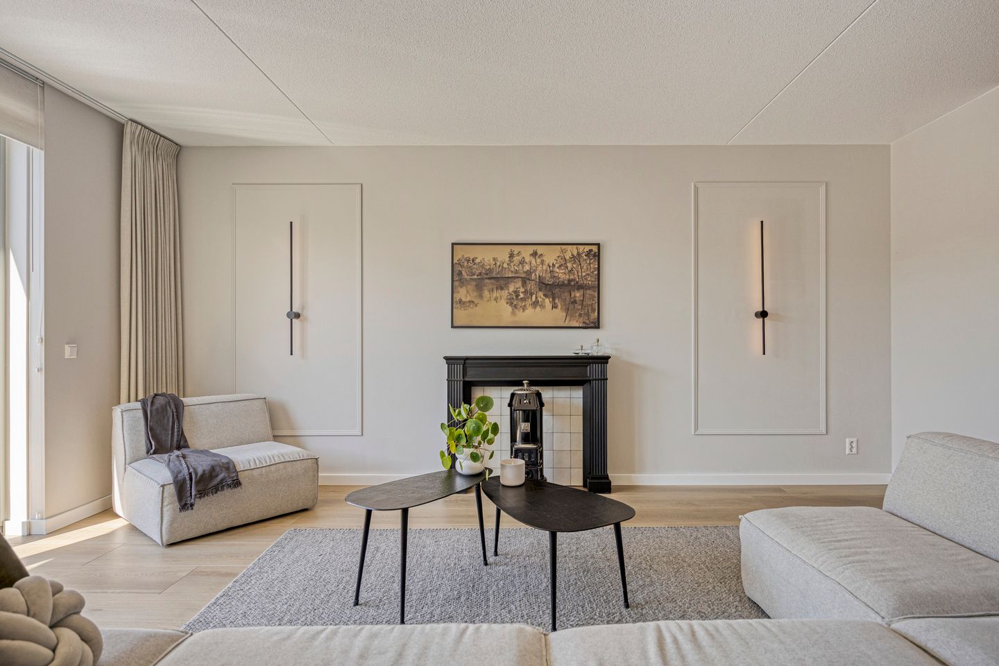 Spacious Waterfront Townhouse with Private Mooring in Leimuiden — 19