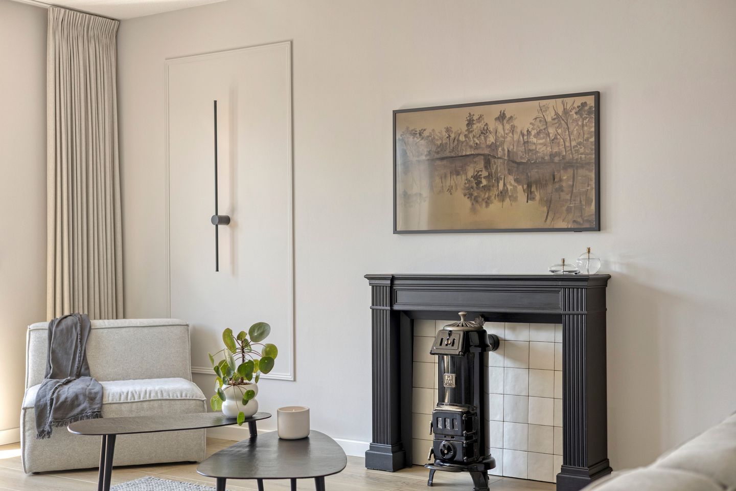 Spacious Waterfront Townhouse with Private Mooring in Leimuiden — 20