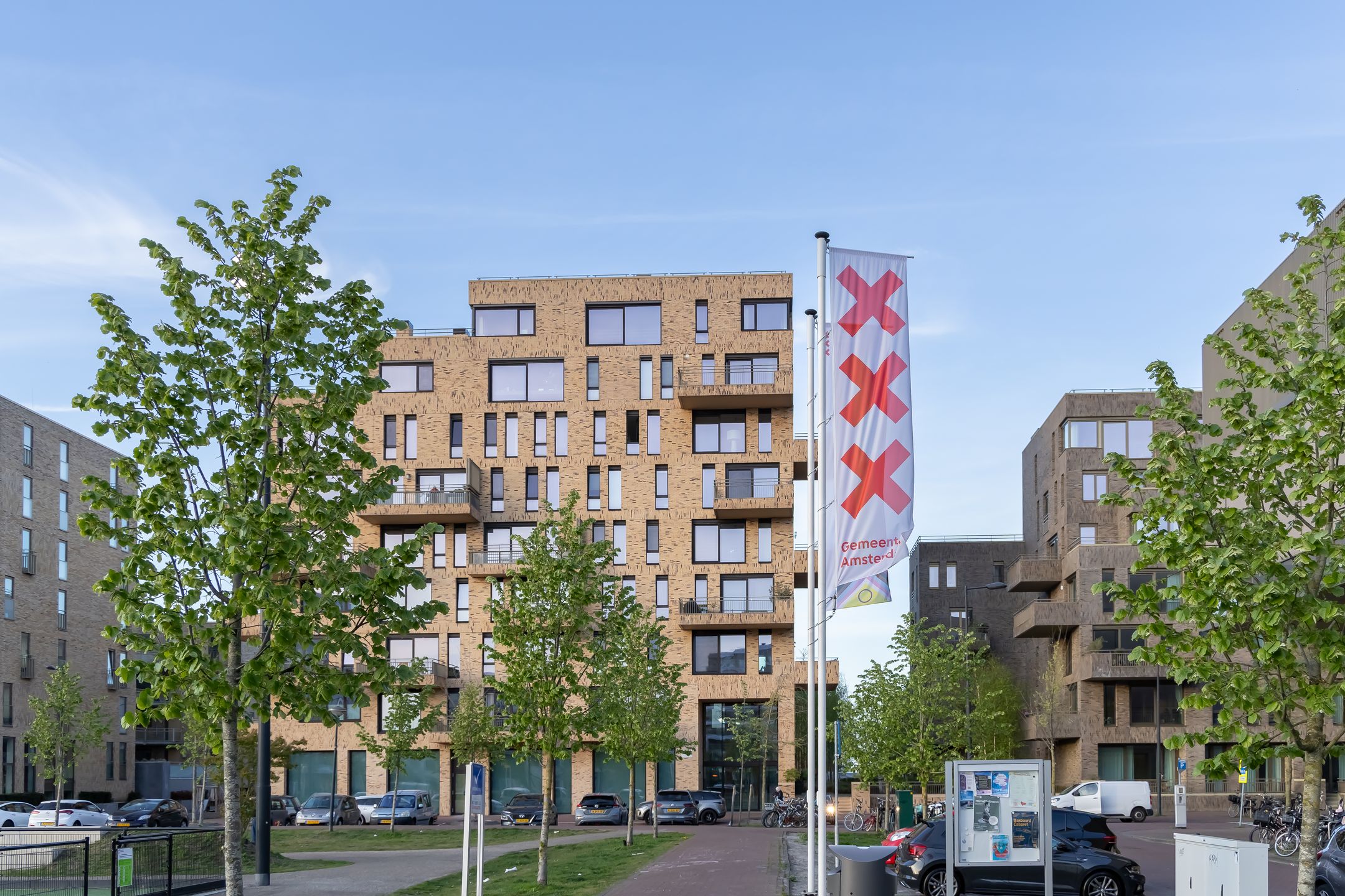 Photo 36 of Faas Wilkesstraat 223