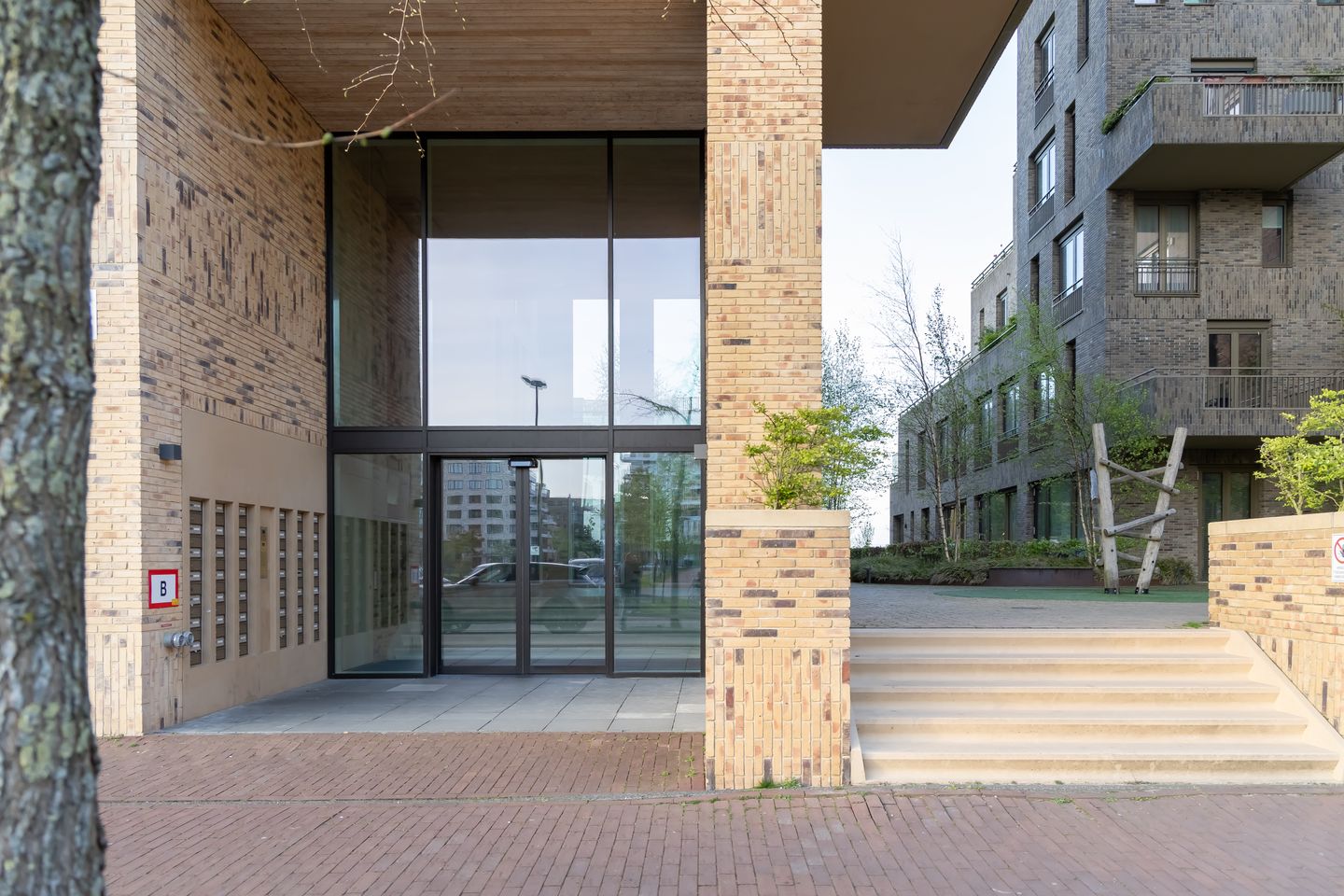 Photo 35 of Faas Wilkesstraat 223
