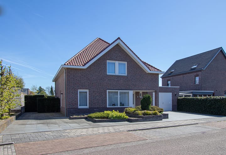 Photo 3 of Roosveldsingel 43