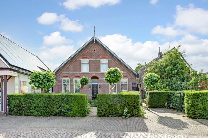 Dorpsstraat 596, Noord-Scharwoude