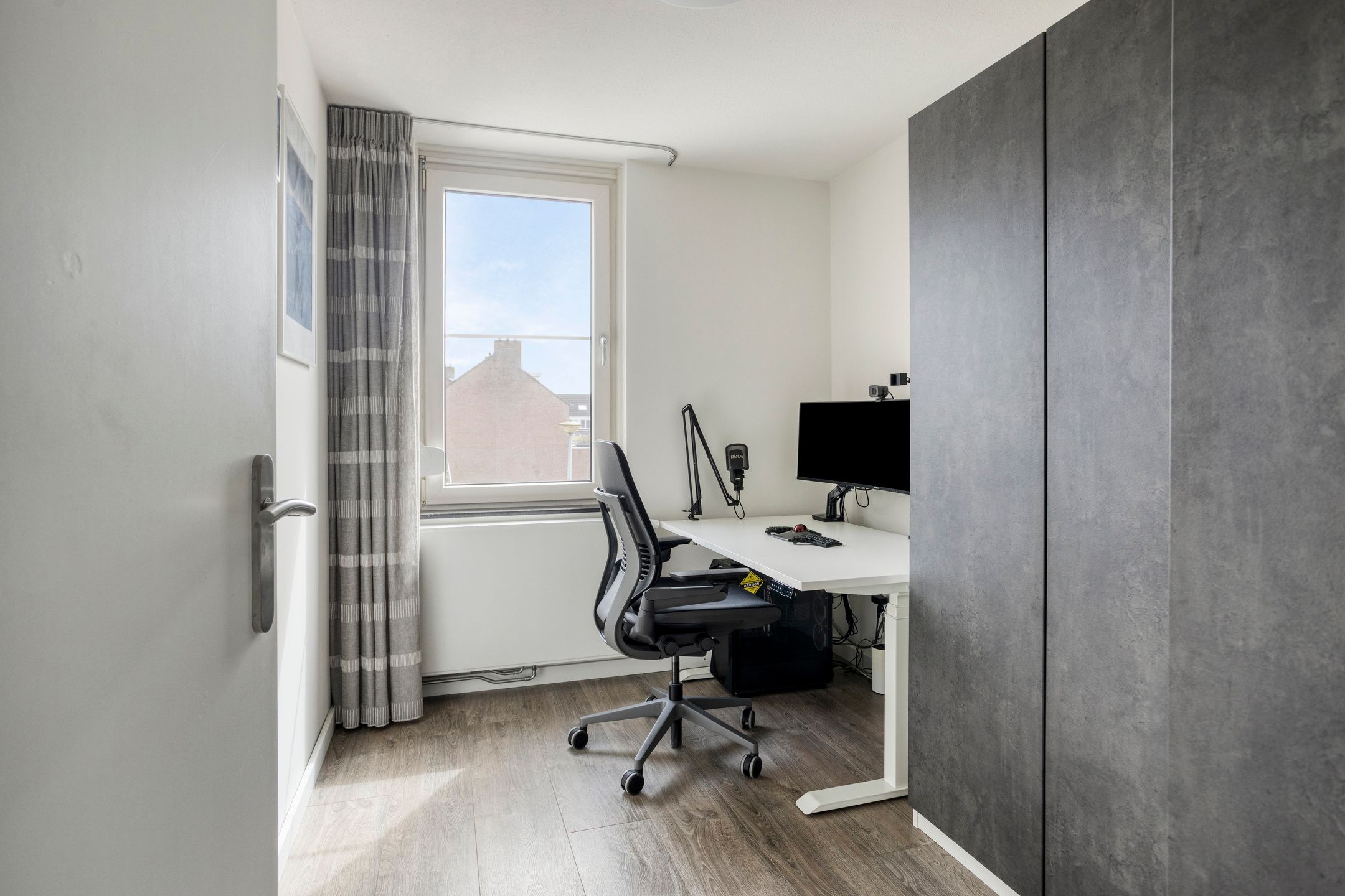 Ready-to-move-in terraced house with 4 bedrooms in child-friendly Heugem neighbourhood near MUMC — 24