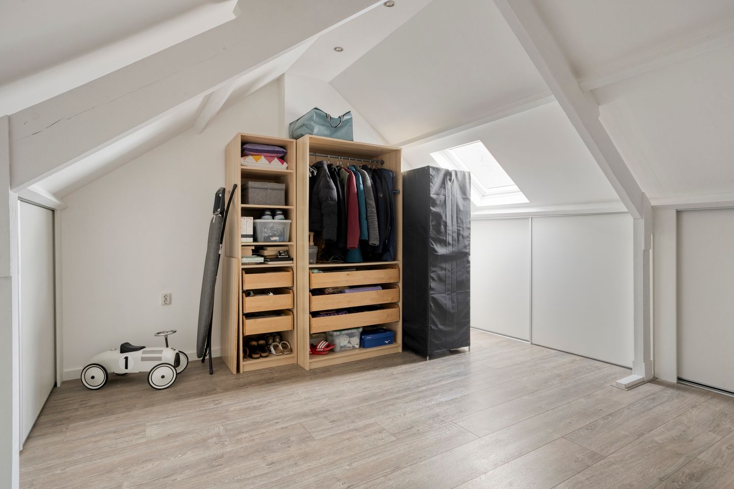 Ready-to-move-in terraced house with 4 bedrooms in child-friendly Heugem neighbourhood near MUMC — 25