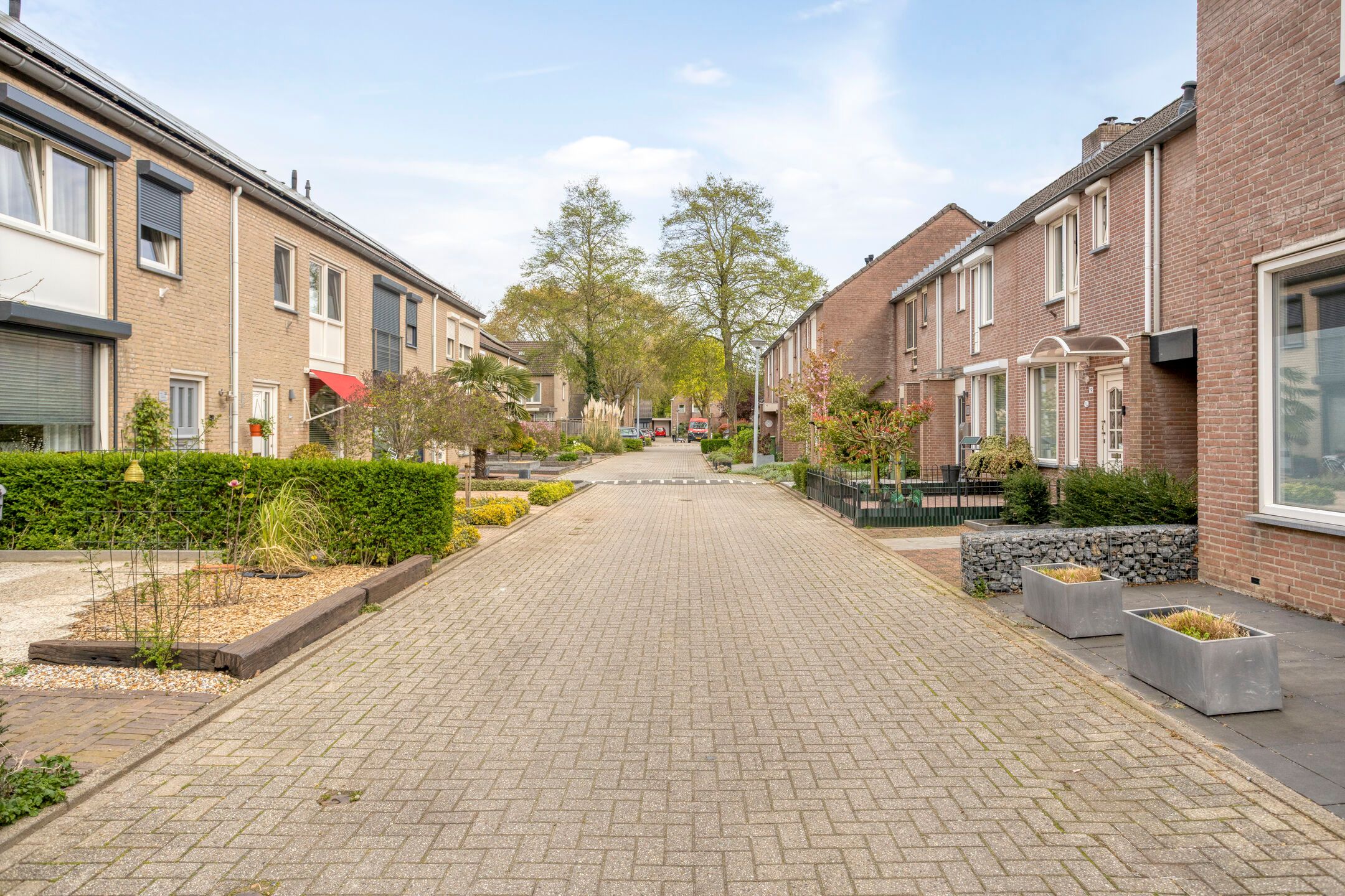 Ready-to-move-in terraced house with 4 bedrooms in child-friendly Heugem neighbourhood near MUMC — 36