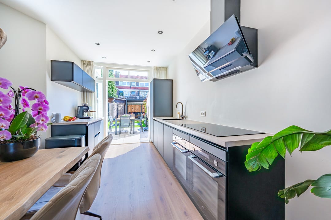 Photo 2 of Maarsbergenstraat 300
