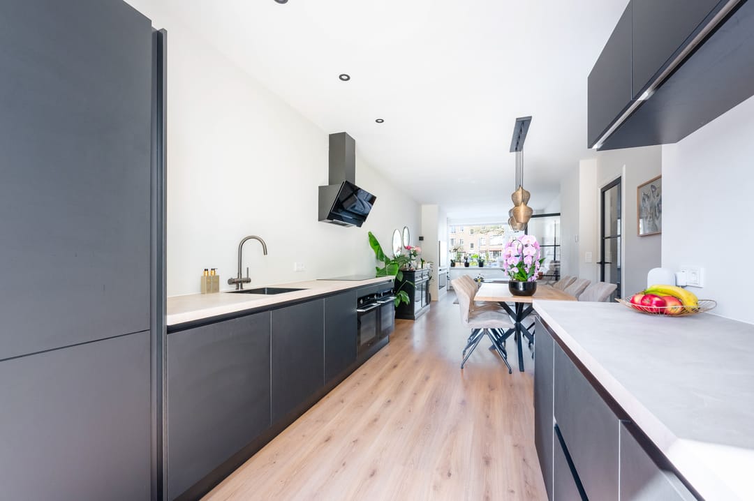 Photo 11 of Maarsbergenstraat 300