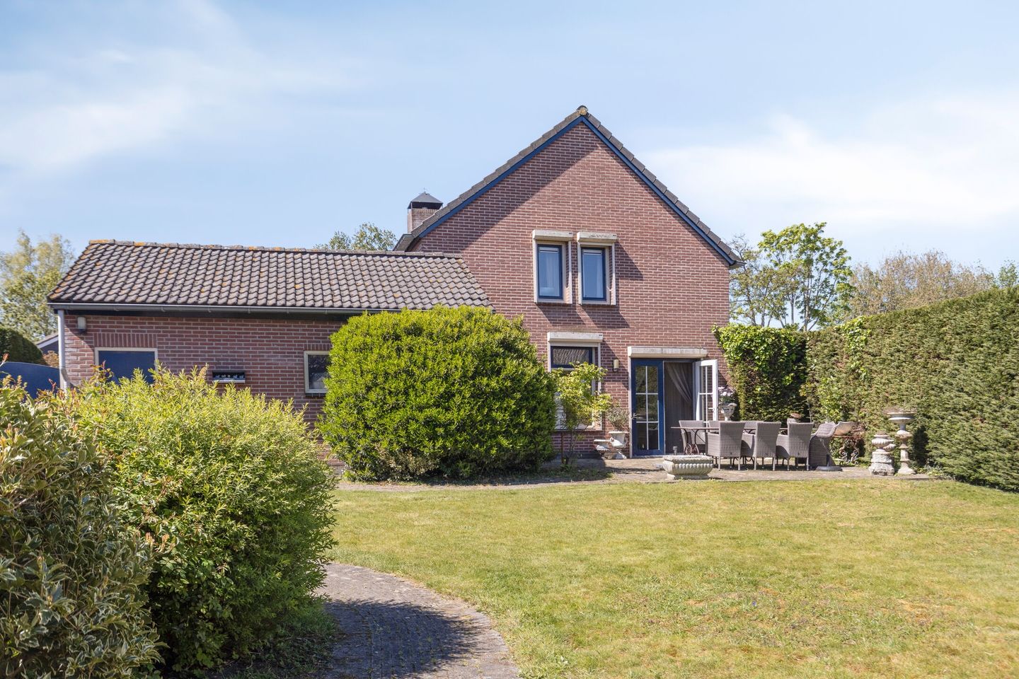 Characterful detached home with spacious garden in peaceful Zeeland setting — 44