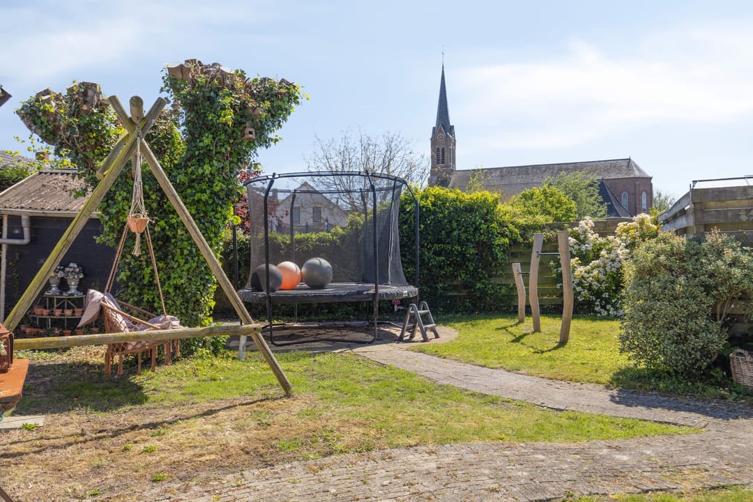 Characterful detached home with spacious garden in peaceful Zeeland setting — 43