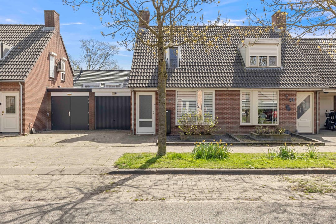 Spacious Extended Semi-Detached Home with Energy Label A and Multifunctional Ground Floor Room — 37
