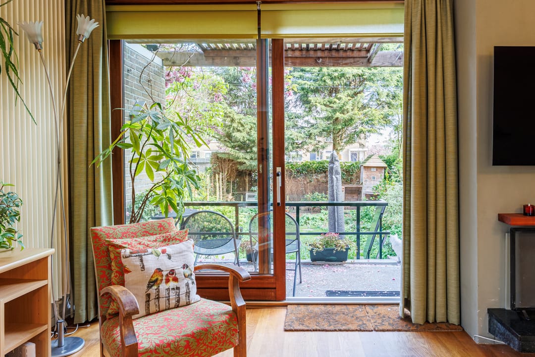 Spacious Drive-in Corner House with 5 Bedrooms and South-Facing Garden in Delft Marlot — 16