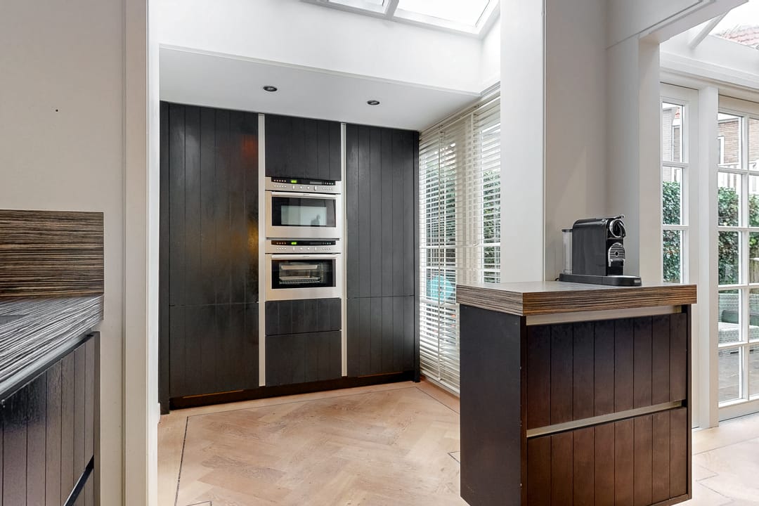 Detached 1930s Villa with Roof Terrace in Popular Hoorn Location — 16