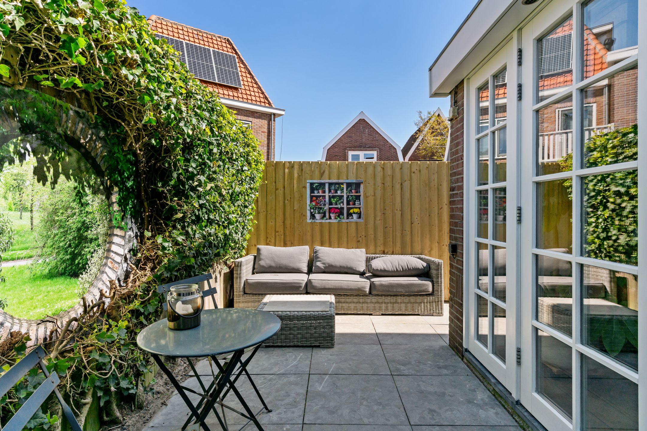 Detached 1930s Villa with Roof Terrace in Popular Hoorn Location — 39