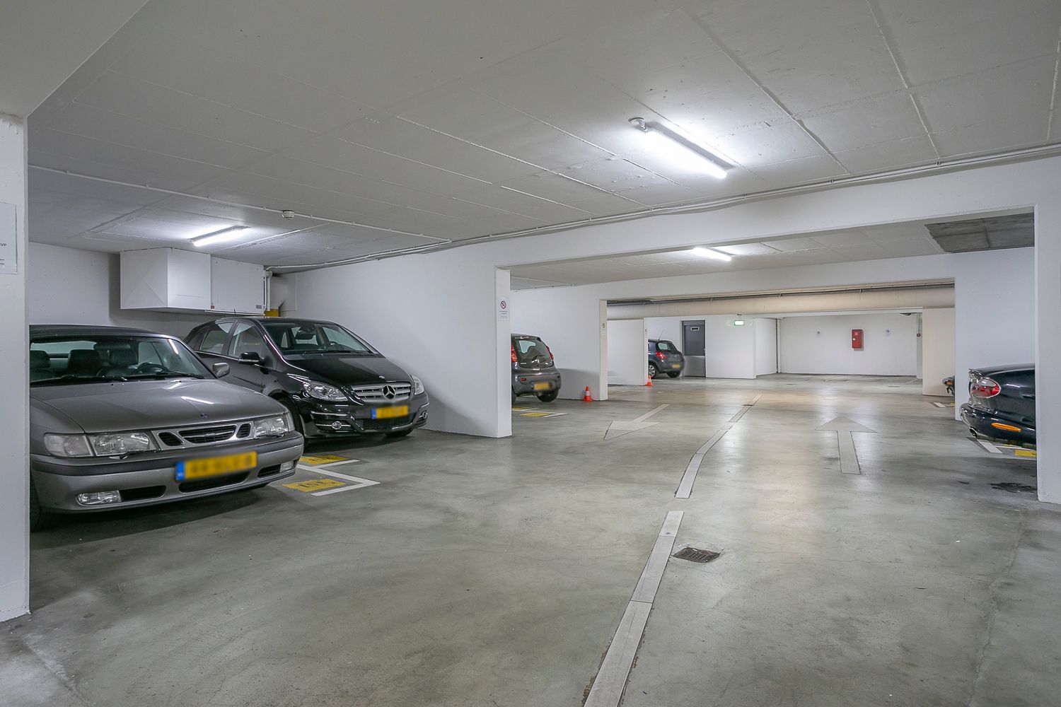 Apartment with unobstructed views of the Haagse Bos — 27