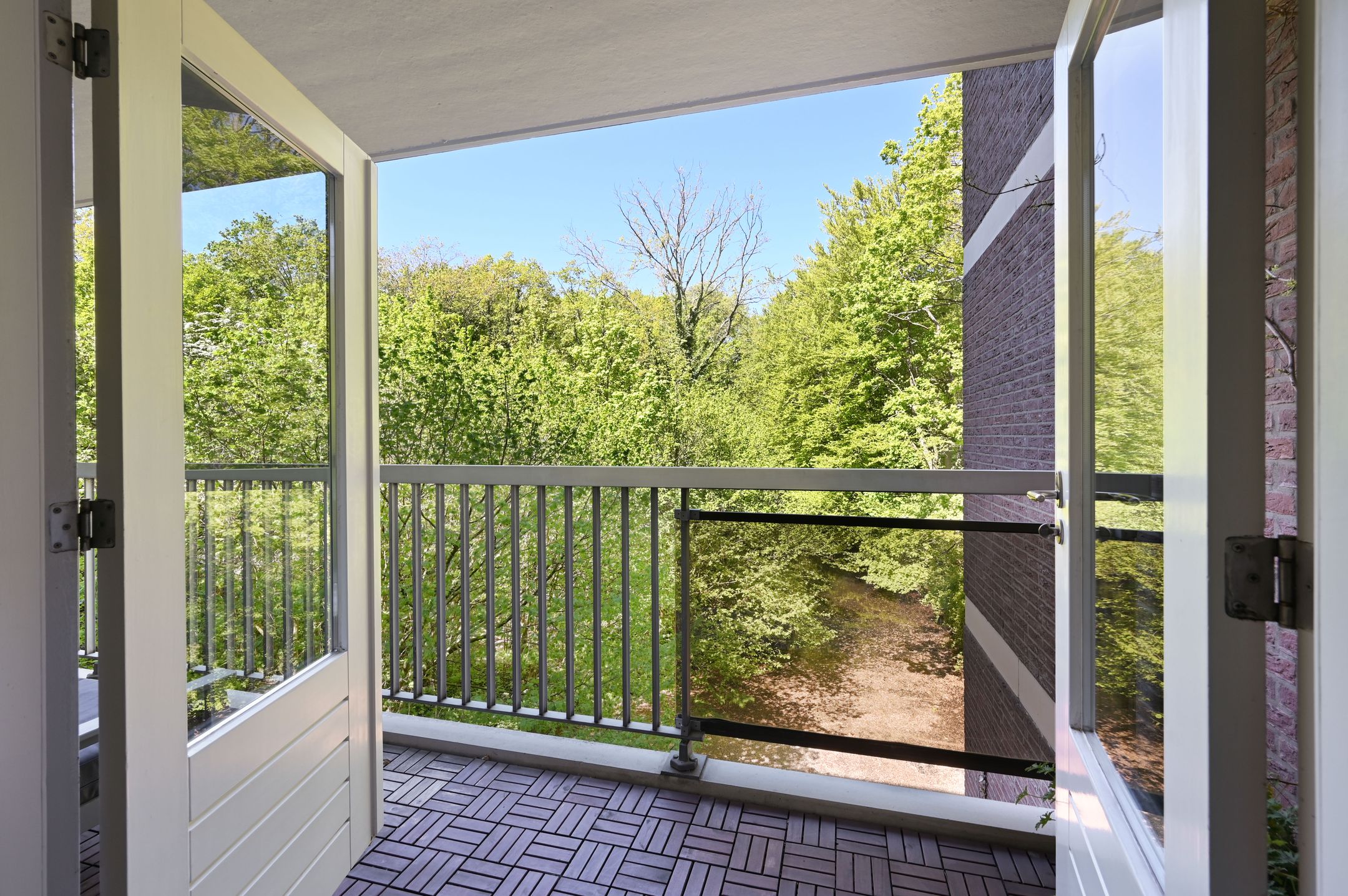 Apartment with unobstructed views of the Haagse Bos — 12