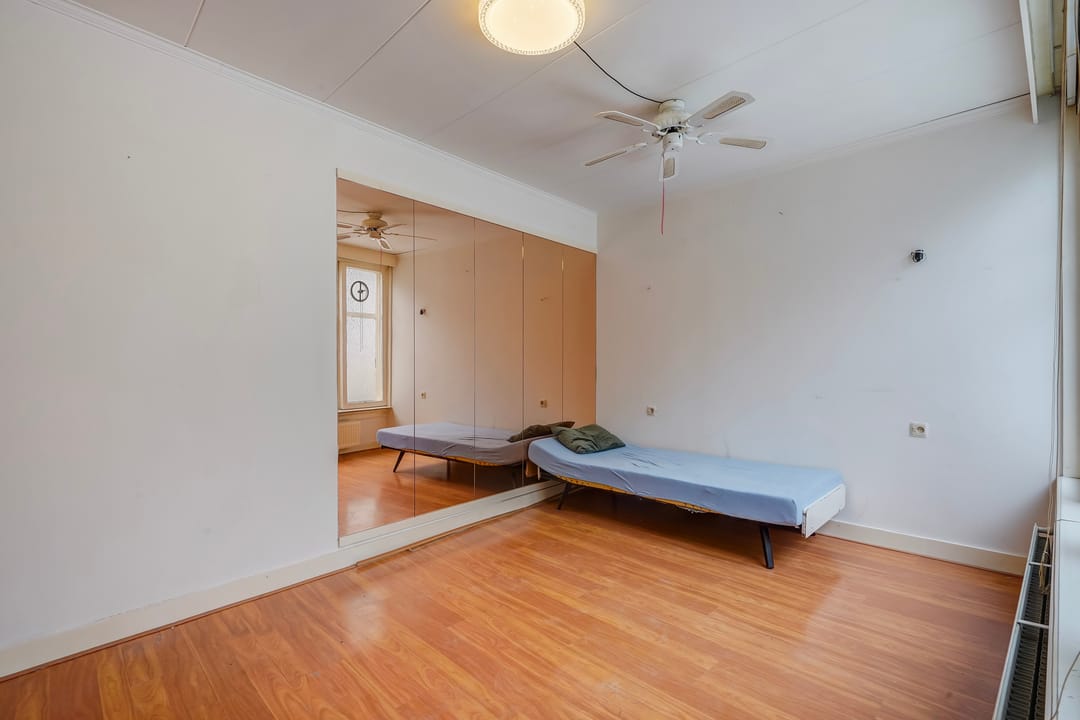 Historic Apartment with Renovation Potential in Den Haag Centre — 23