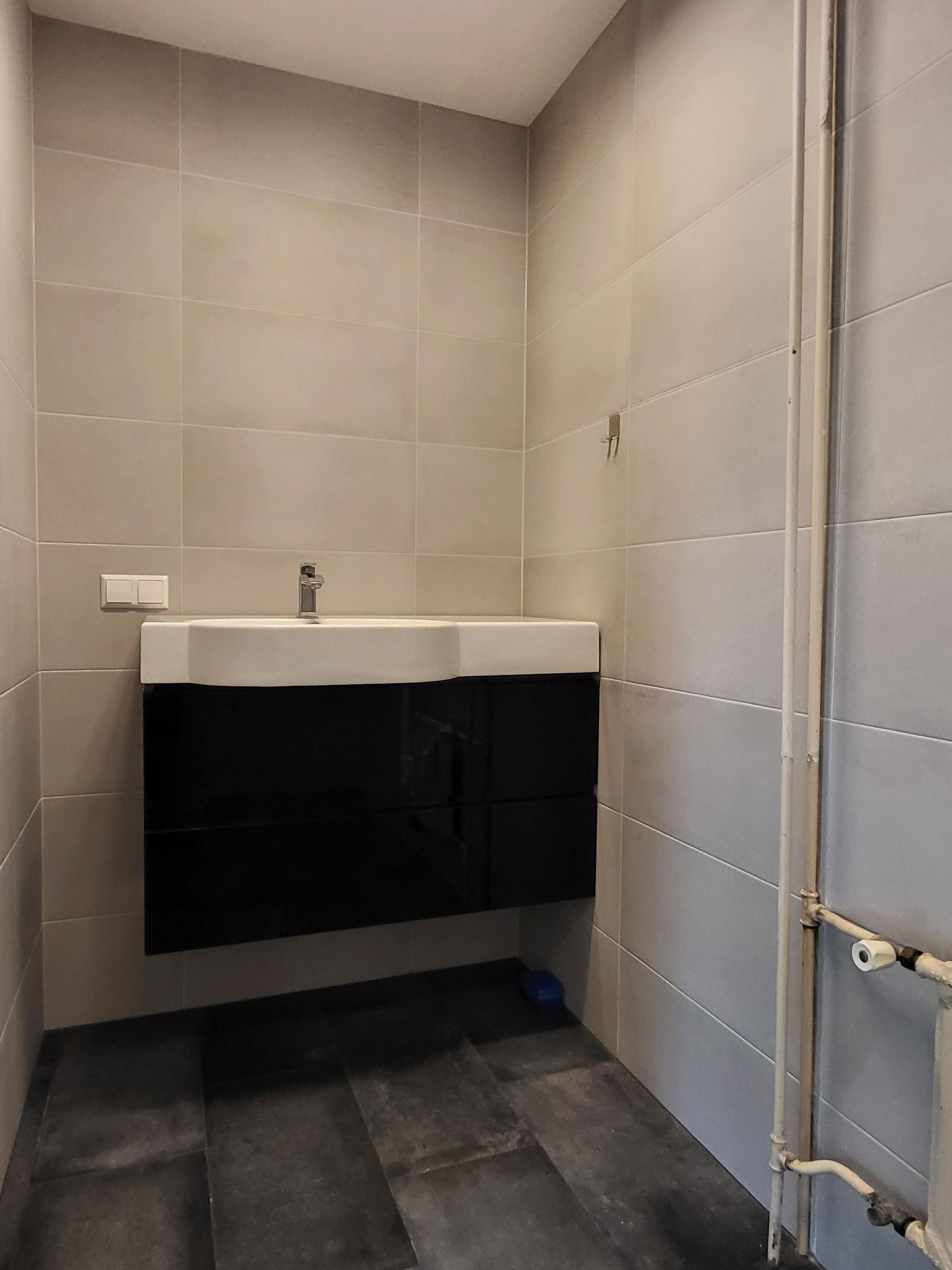 Spacious Apartment with Park View in Elsrijk — 12