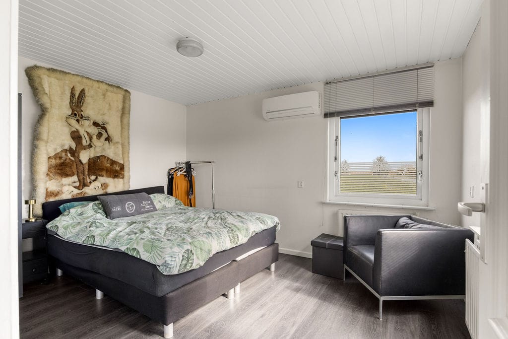 Rural Living with Spacious Plot and Outbuildings in Jubbega — 13