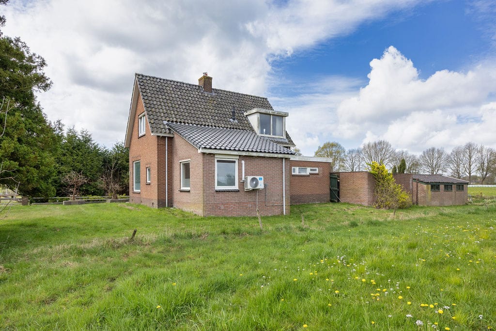 Rural Living with Spacious Plot and Outbuildings in Jubbega — 31