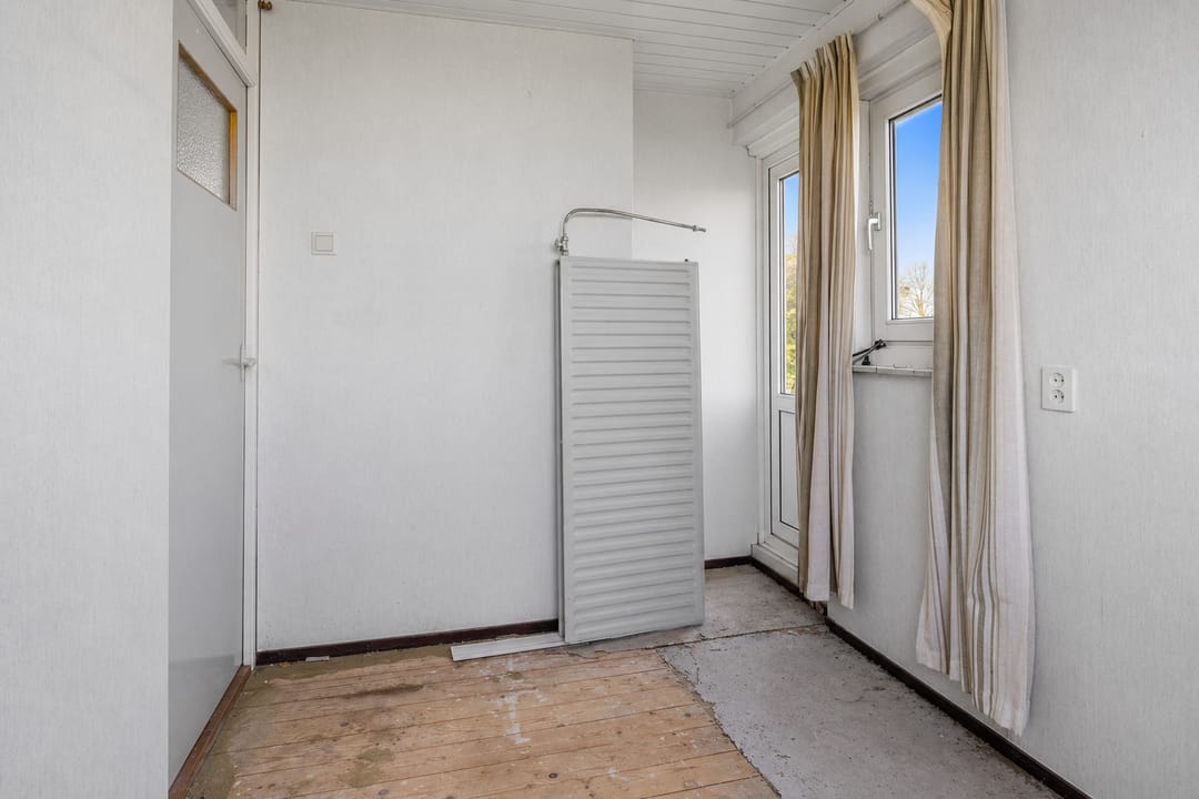 Rural Living with Spacious Plot and Outbuildings in Jubbega — 22