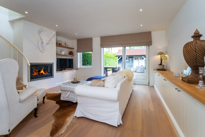 Photo 2 of Joost de Moorstraat 12