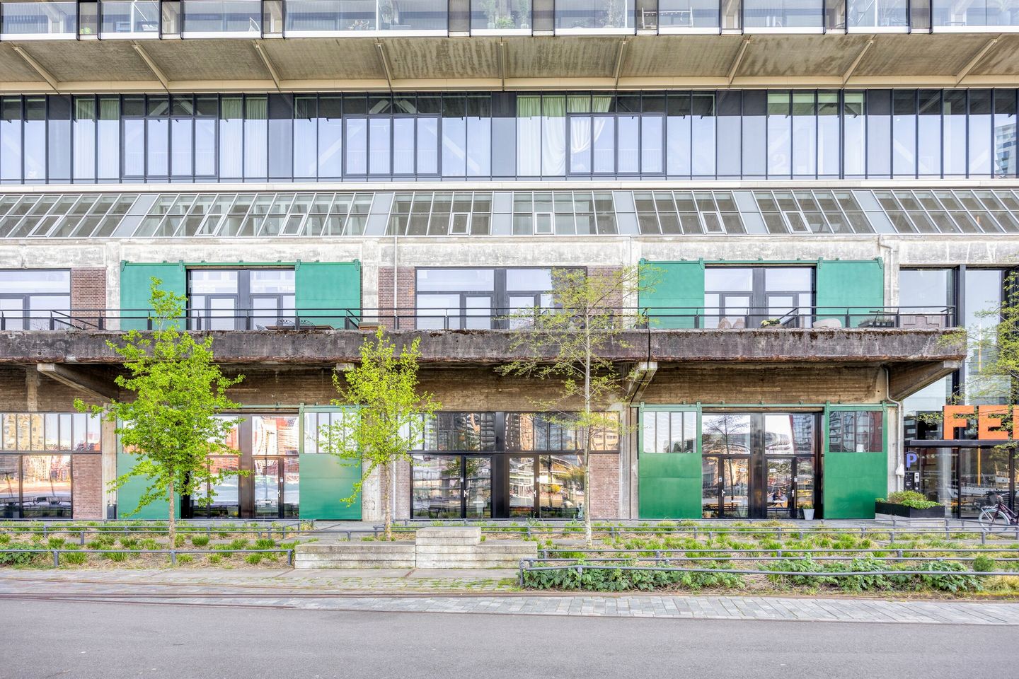 Unique Four-Level Loft with Panoramic River Views — 50