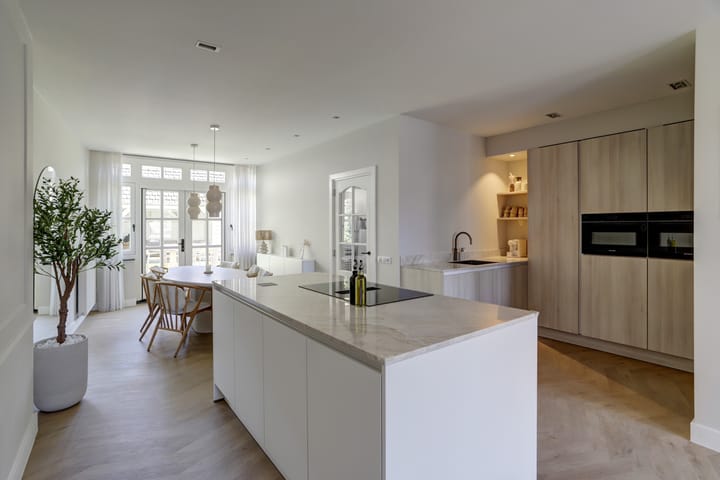 Photo 4 of Raadhuisstraat 31