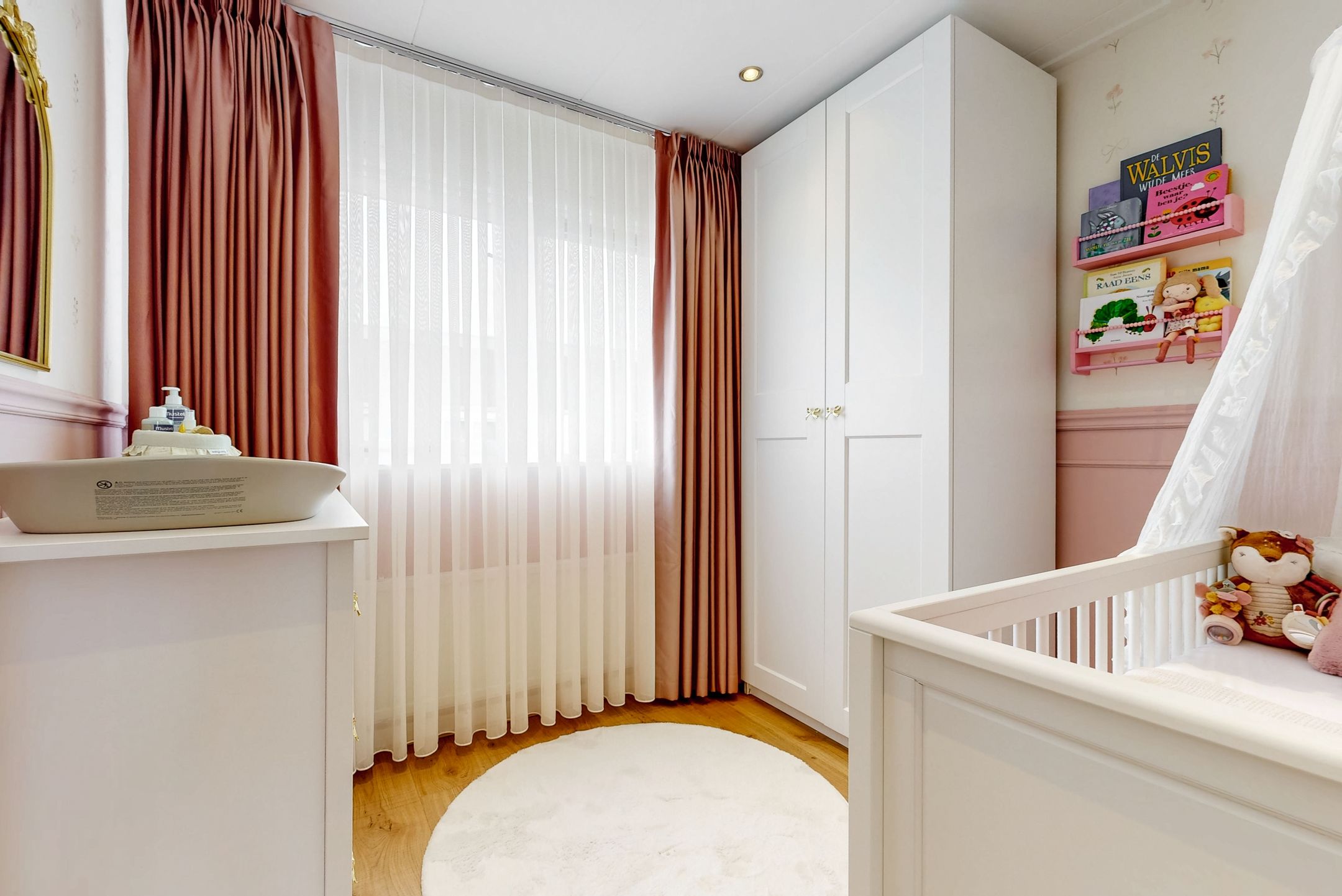 Move-in Ready Terraced Home with Sunroom and South-Facing Garden in Sliedrecht — 15