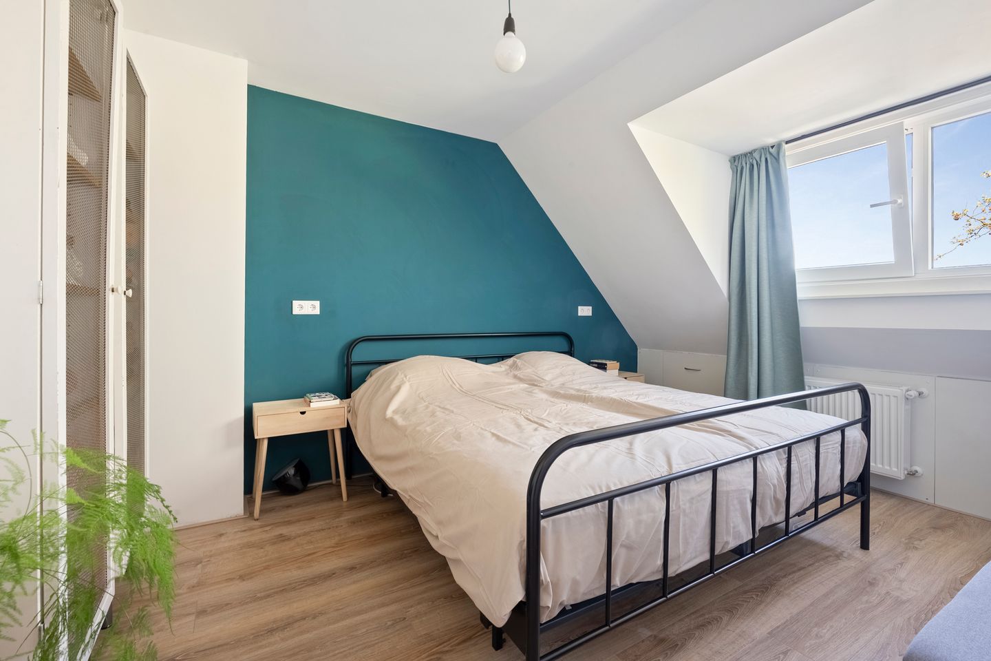 Spacious Upper Apartment with Sunny Rooftop Terrace in Central Haarlem — 34
