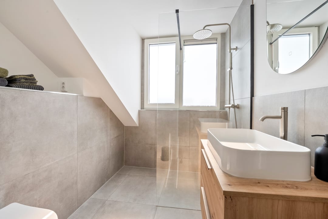 Spacious Upper Apartment with Sunny Rooftop Terrace in Central Haarlem — 31