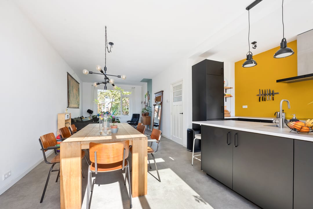 Spacious Upper Apartment with Sunny Rooftop Terrace in Central Haarlem — 22