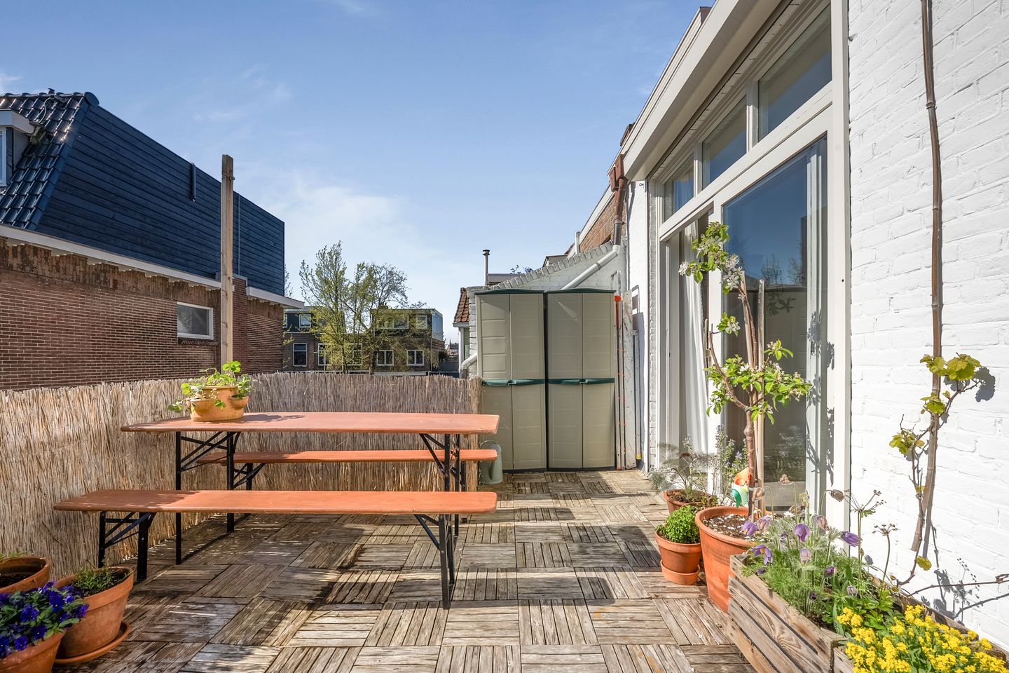 Spacious Upper Apartment with Sunny Rooftop Terrace in Central Haarlem — 19