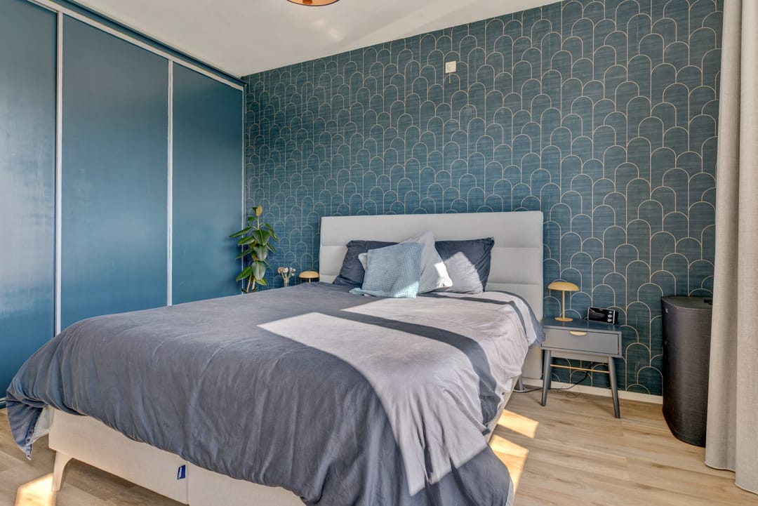 Renovated corner apartment with abundant natural light in sought-after Nijmegen neighbourhood — 13