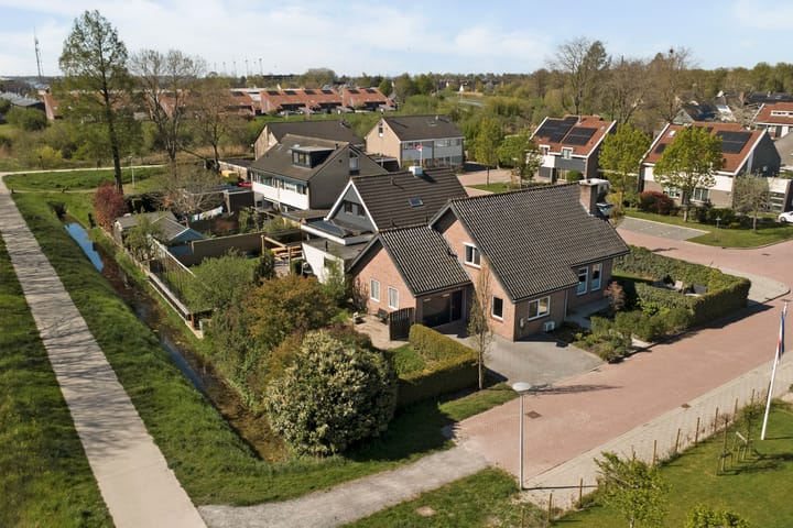 Foto 2 van Sirius 19