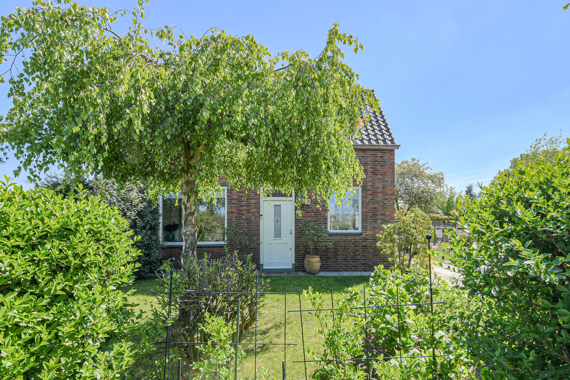 Photo 3 of Bredestraat 8-B