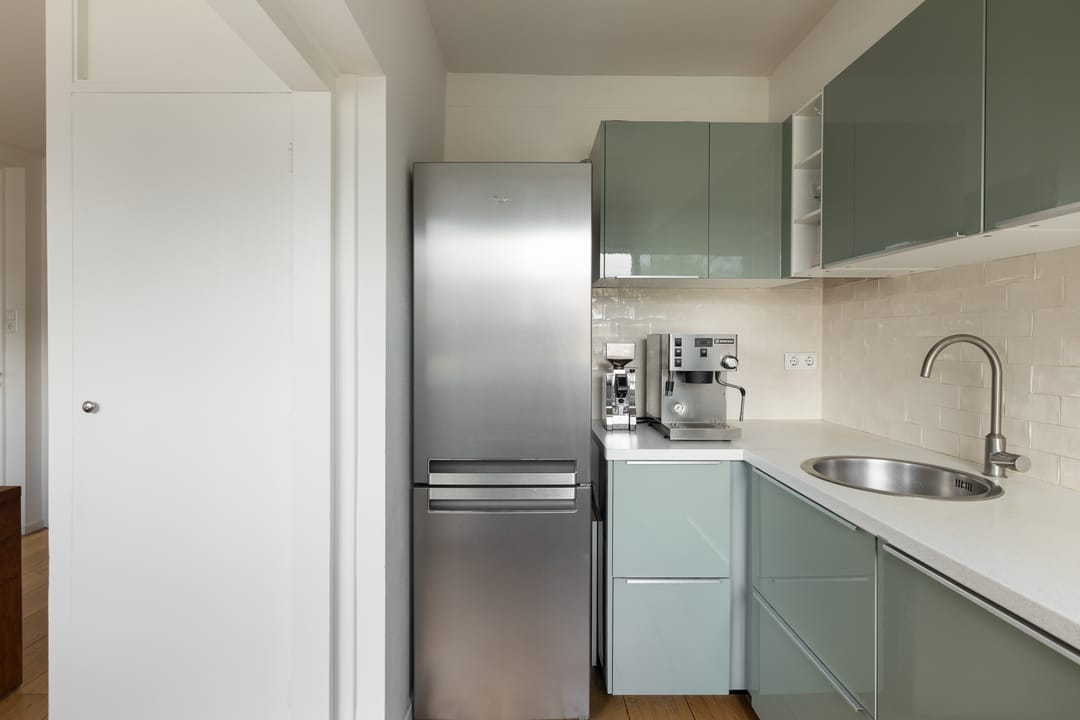 Spacious 4-room apartment with south-facing balcony in quiet Amsterdam-Noord — 13