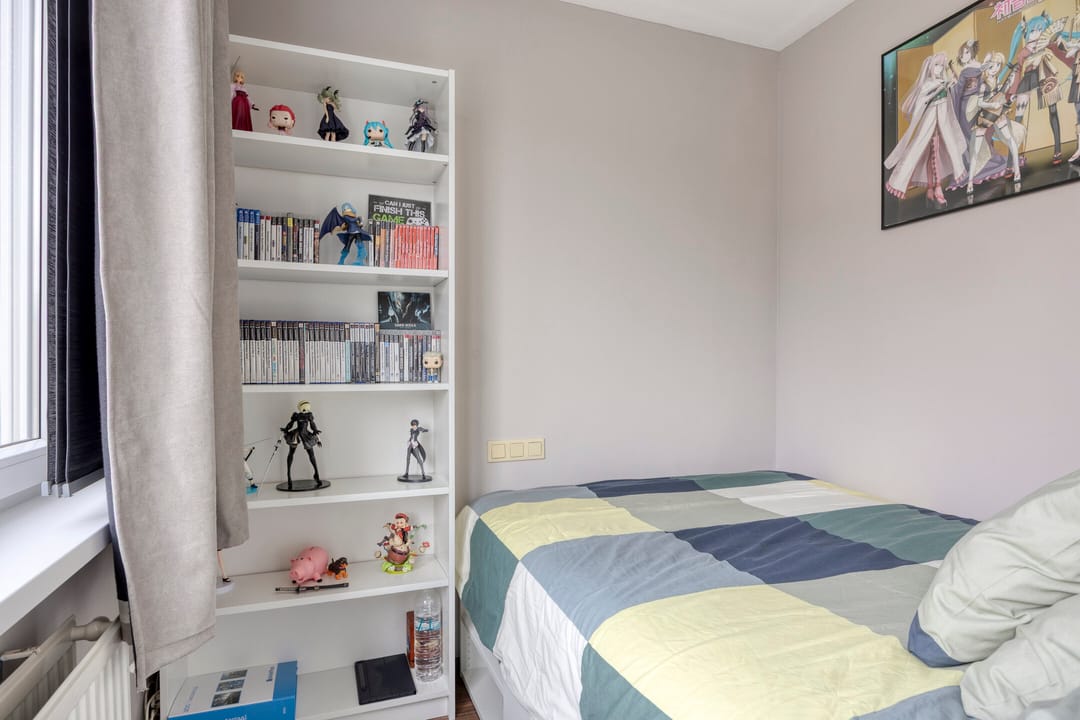 Stylish and Fully Renovated Family Home with Sunny Garden in Popular Haarlem Neighborhood — 23