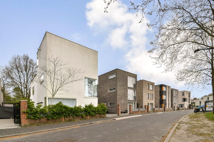Vrijstaande woning te koop: Bijlmerdreef 1442, Amsterdam