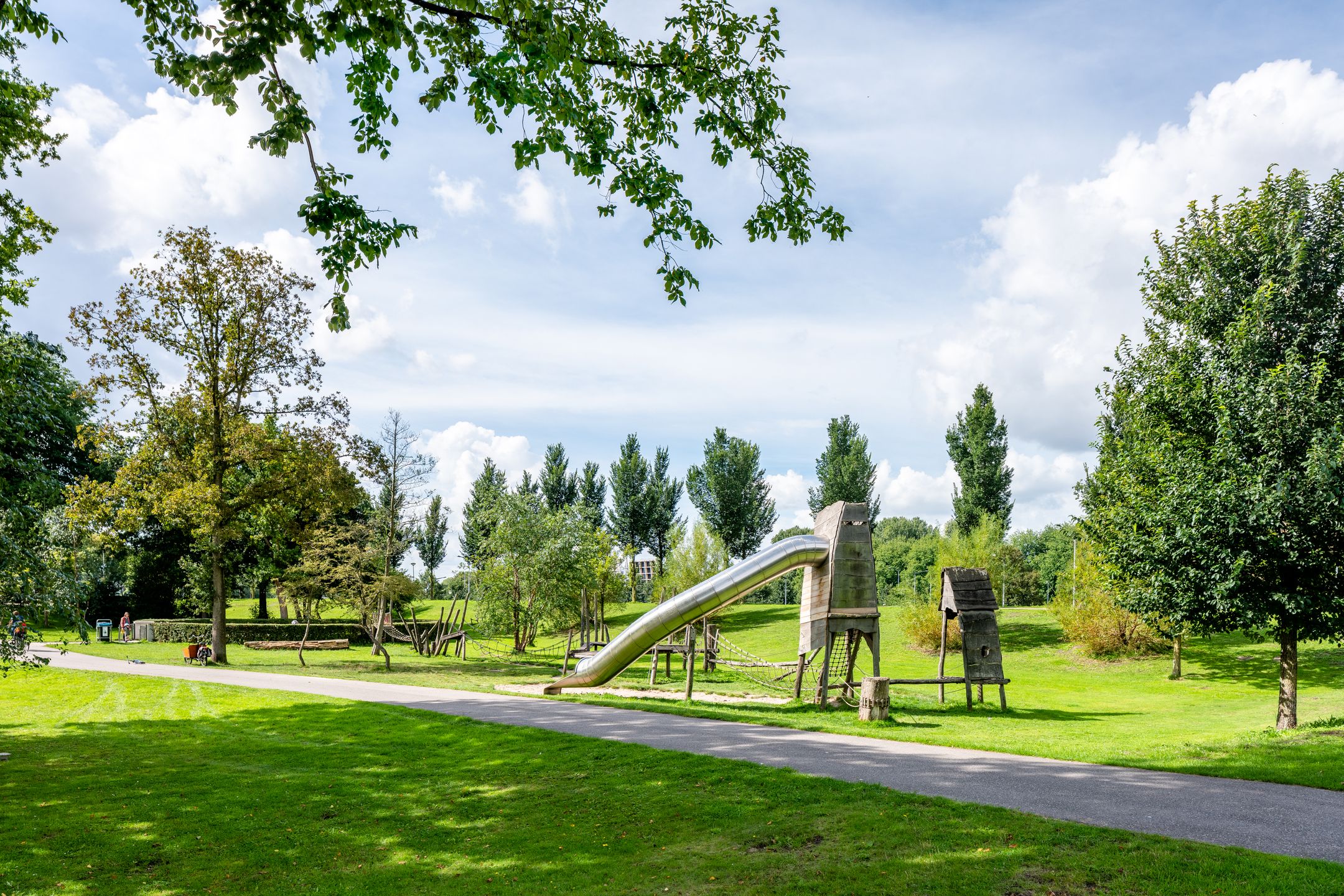 Photo 42 of Nieuwendammerdijk 21