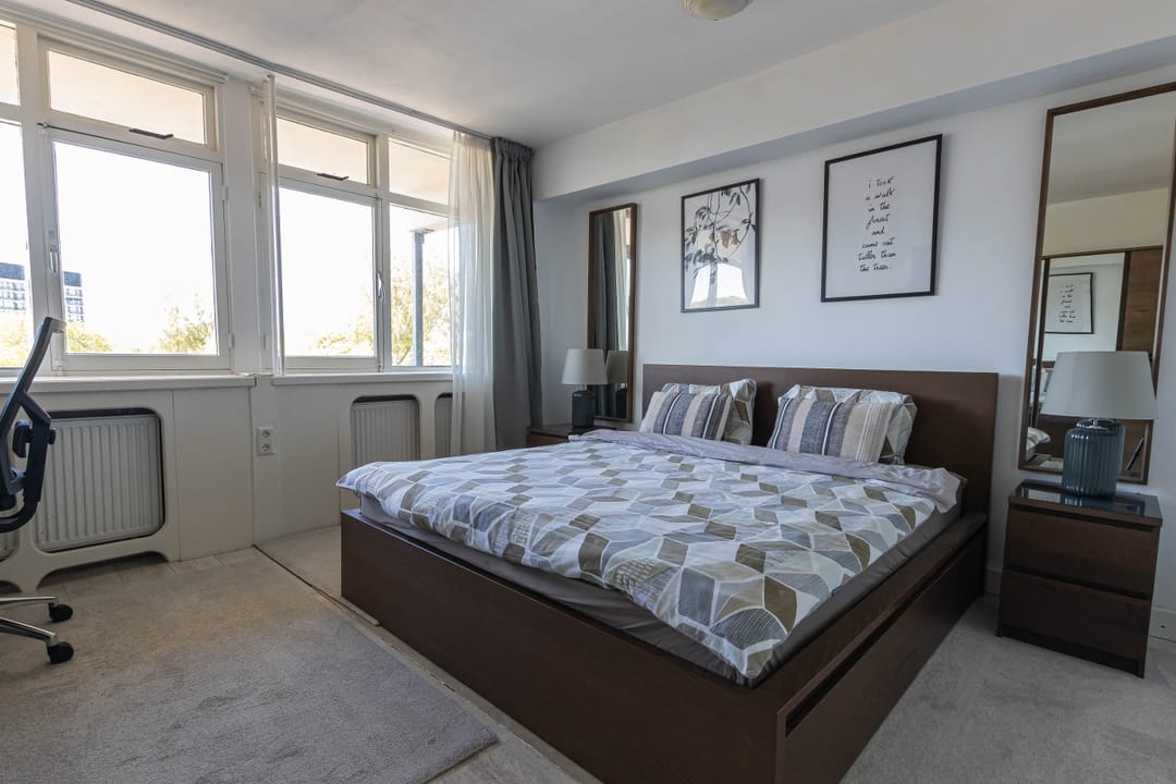 Photo 11 of Van Ostadelaan 376