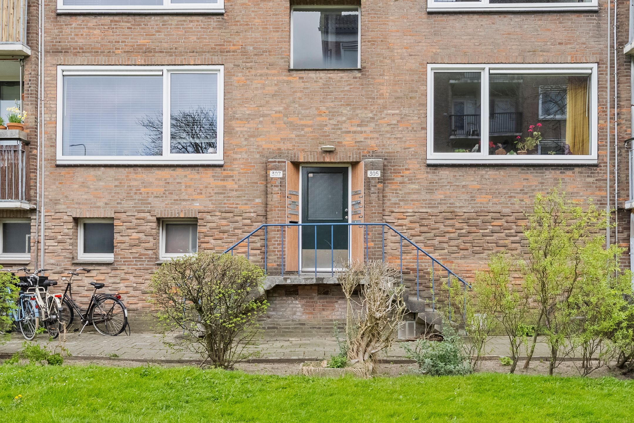 Photo 3 of Delftlaan 307-IV